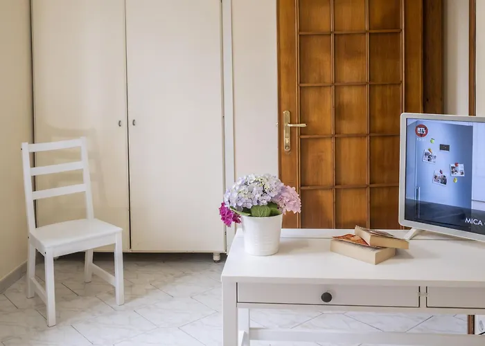 VILLA LA NATURA x6 WITH GARDEN AND FREE PRIVATE PARKING