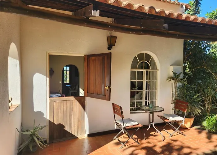 The Bardolino Artists Retreat