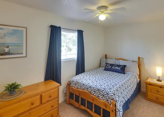 Dog-Friendly Bullhead City Home - Walk To River!