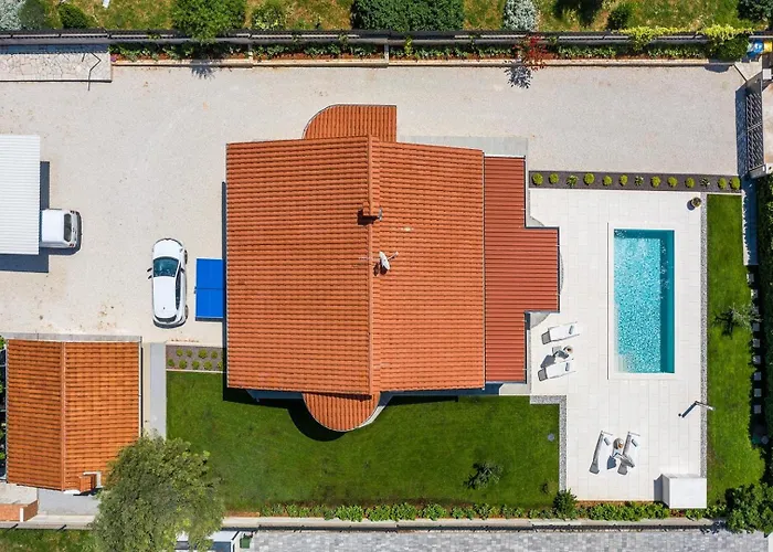 Casa Lumi