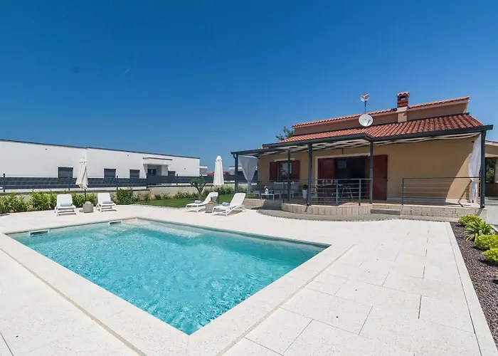 Casa Lumi