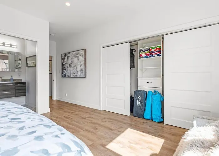 Fabulous Beach Get Away - Brand New Beach House