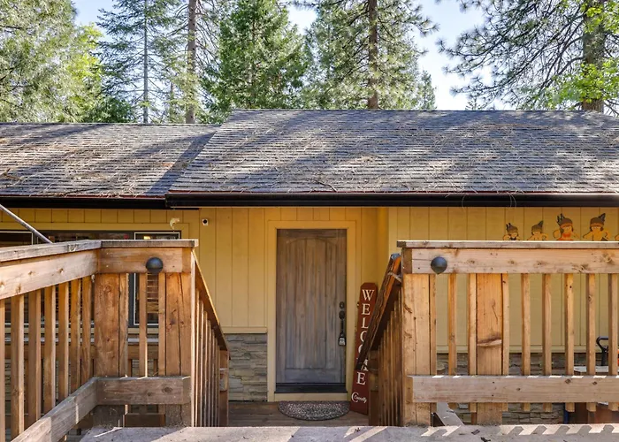 Cozy Mi-Wuk Village Cabin W/ Deck!