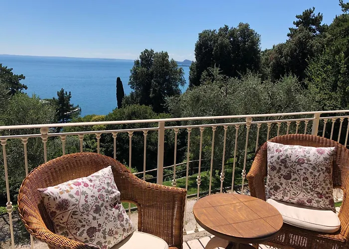 Villa Degli Ulivi