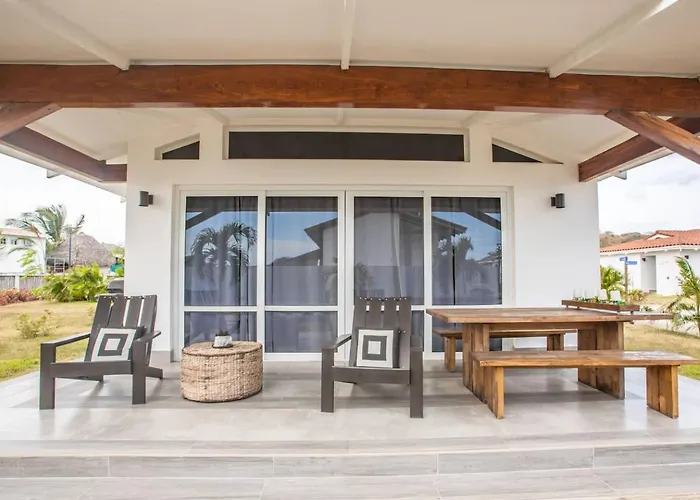 Perfect Couples Getaway Prime Location