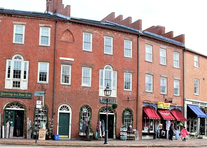 Heart Of Downtown Newburyport Urban Loft Living