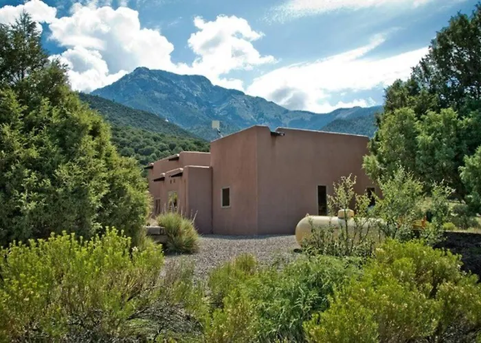 Lovely Home In Crestone