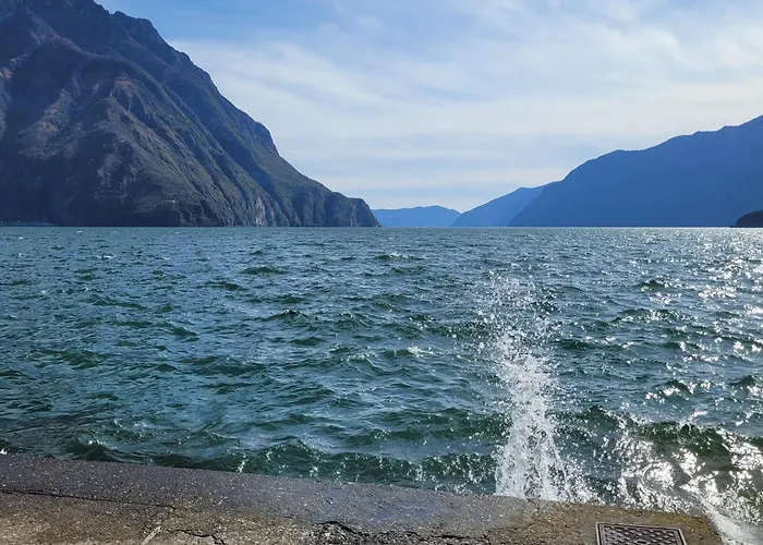 Onda Del Lago Mountain Lake Iseo Hospitality