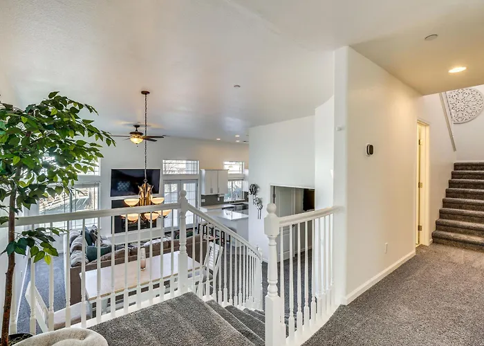 Theater Room, Fireplace: Home 5 Mi To Dtwn Reno!