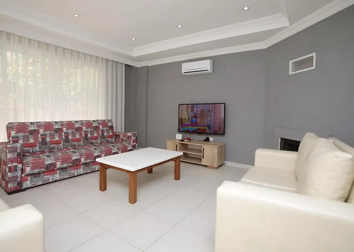Villa Raya2