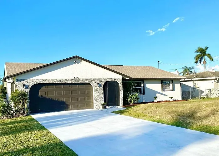 Waterfront Gulf Gateway: Pool/Dock/Grill/Gameroom