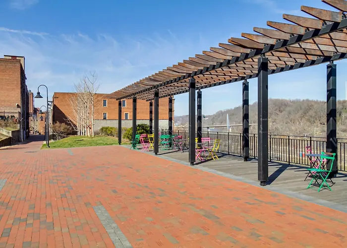 Downtown Lynchburg Condo W/ James River Views
