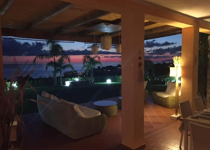 Luxury Villa Al Mare In Calabria Diamante