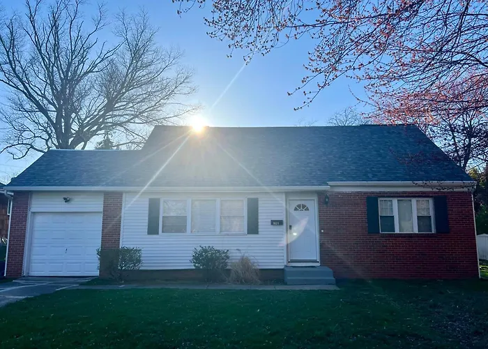 Spacious 3 Bedroom Ewing Home -Quiet