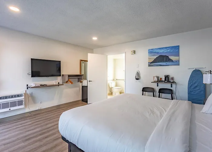 Coastal Breeze Inn