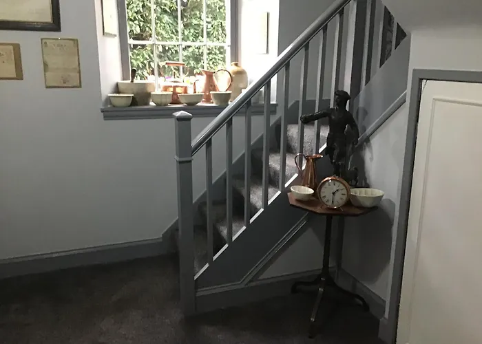 Hundalee House