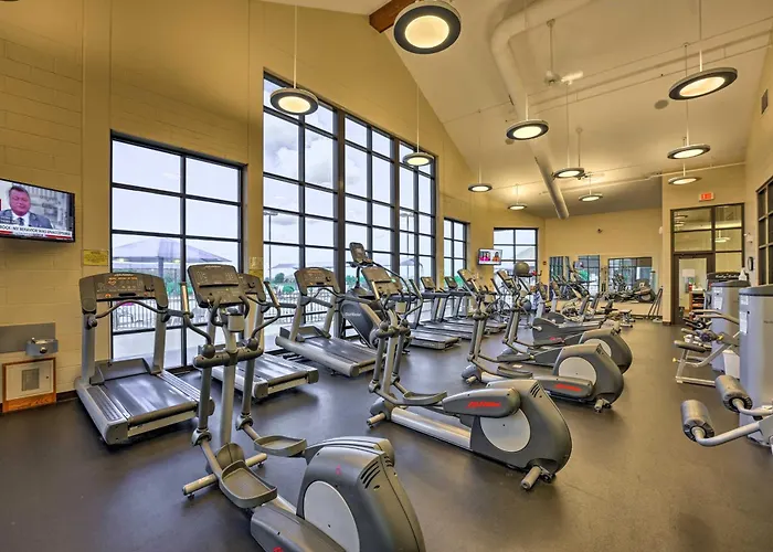 Galena Retreat: Shopping, Owners Club & Skiing!