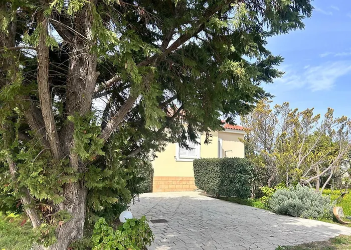 Orfanos Houses No2