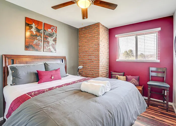 1 Mi To Dtwn: Scenic Prescott Hillside Retreat!