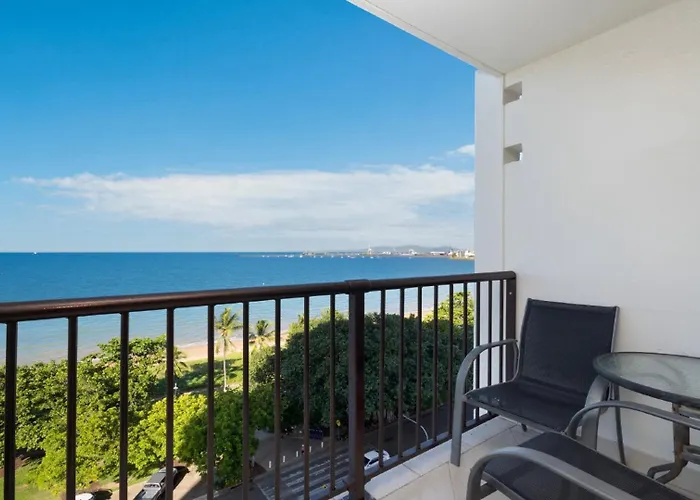 Studio 811 - Picturesque Beachfront Views