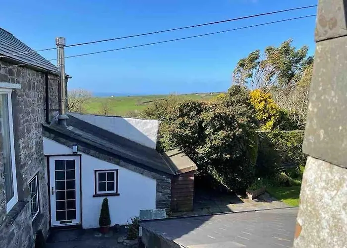 The Hayloft - New Dog Friendly With Garden And Parking