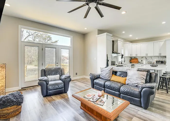 Spacious Hampton Vacation Home Near Beaches!