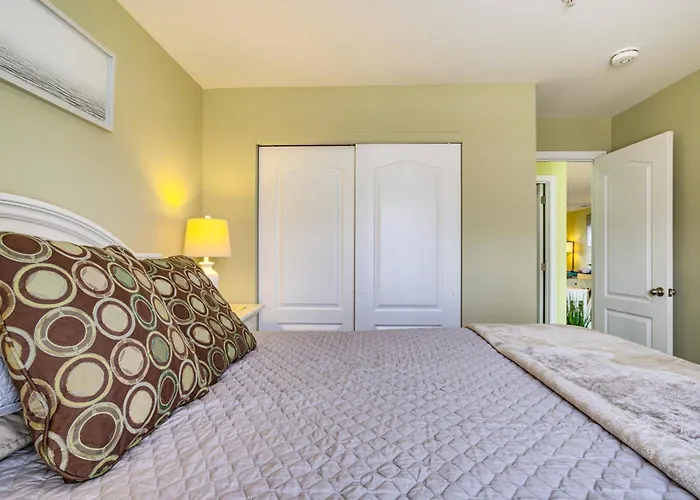 3 Mi To Savannah Beach: Lewes Condo W/ Pool Access