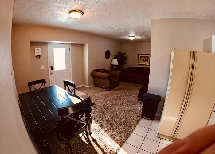 Iona Mercantile Bnb