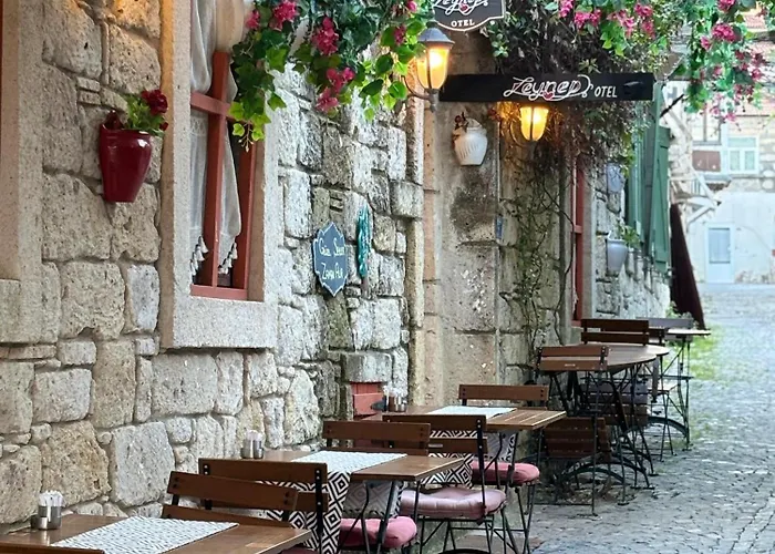 Alacati Zeynep Otel