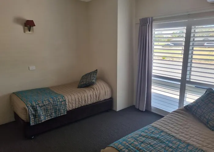 Australian Homestead Motor Lodge