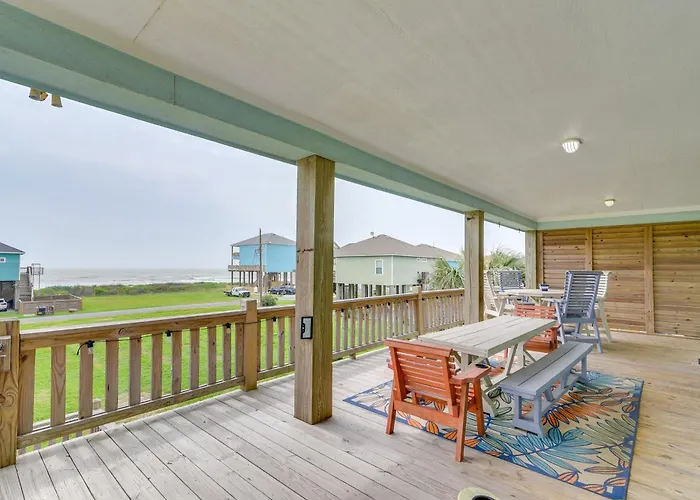 Walk To Sand! Home W/ Wide-Open Ocean Views + Bar