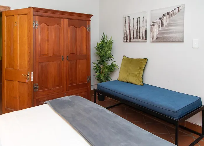 Loddey'S Guesthouse By Beach Collection Winelands