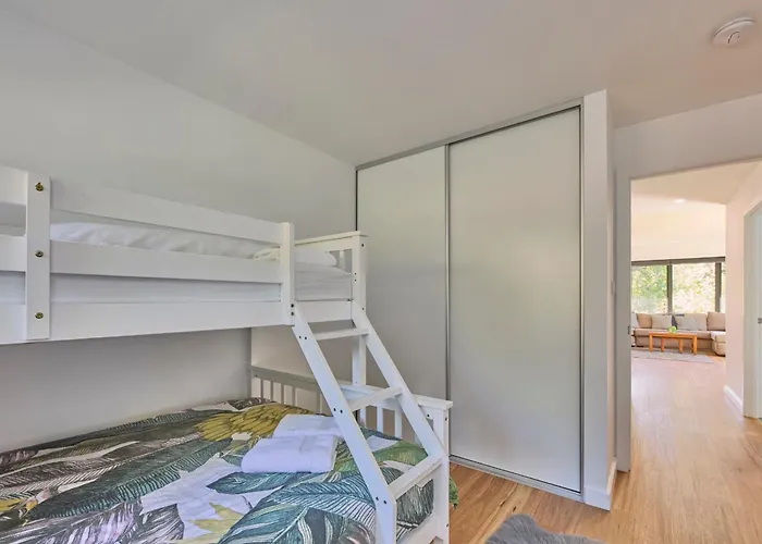 The Gorge Townhouse, Stunning Home & Location!