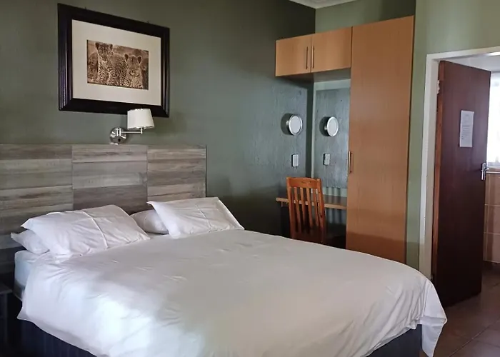 Rustenburg Palm Lodge