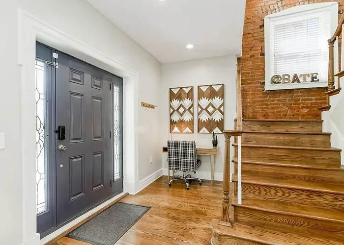 Chic 4Br 3Ba Historic Home Near Country Club Plaza
