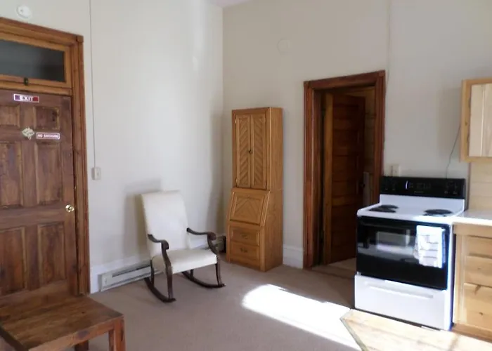 Downtown Apartment Del Norte Colorado Apartment B