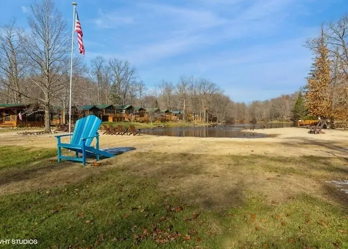 Knotty But Nice-Sleeps 6-One Minute To Lake!