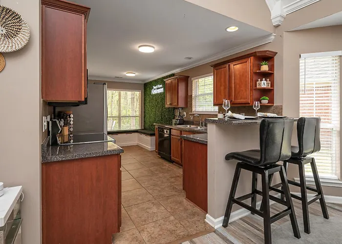 Quiet Birmingham Retreat Near Trussville Sleep 6