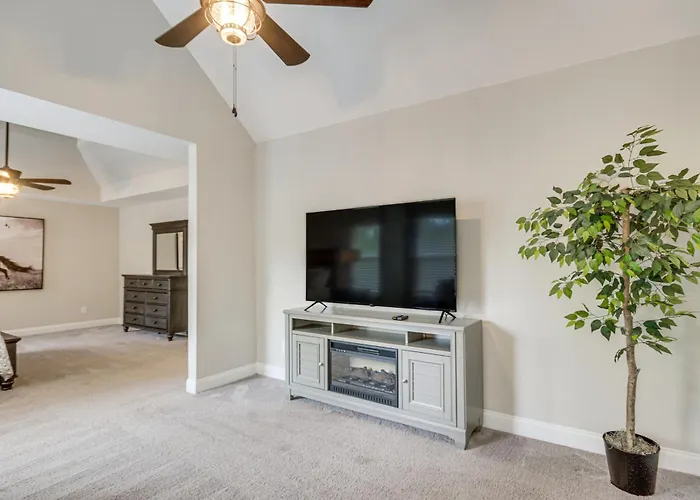 Spacious Aiken Home ~ 8 Mi To Downtown!