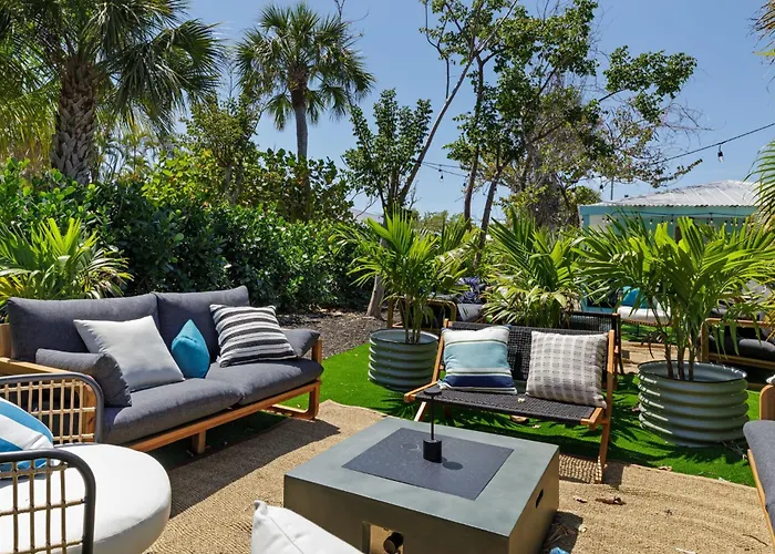 Captain Ed'S - Charming Studio At Palmview Of Sanibel With Bikes