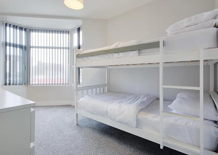 Ashley Road Apartment 2