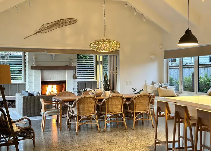 Matarangi Beach Retreat