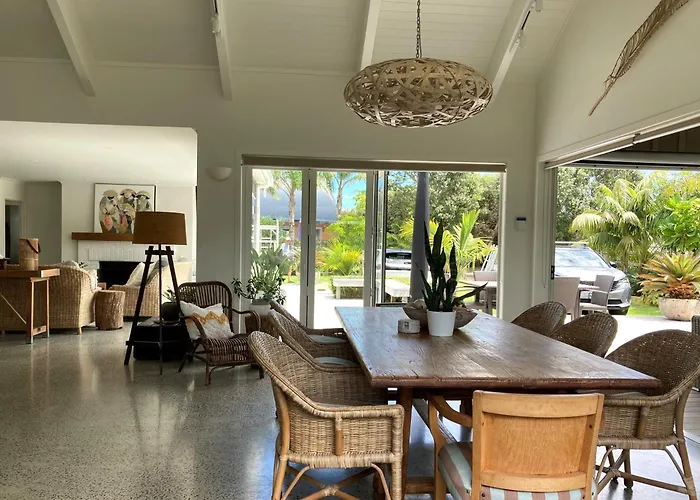 Matarangi Beach Retreat