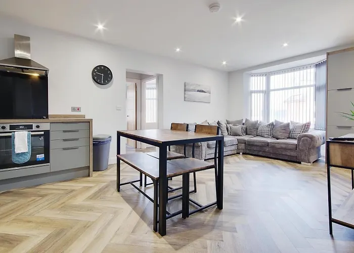 Ashley Road Apartment 2