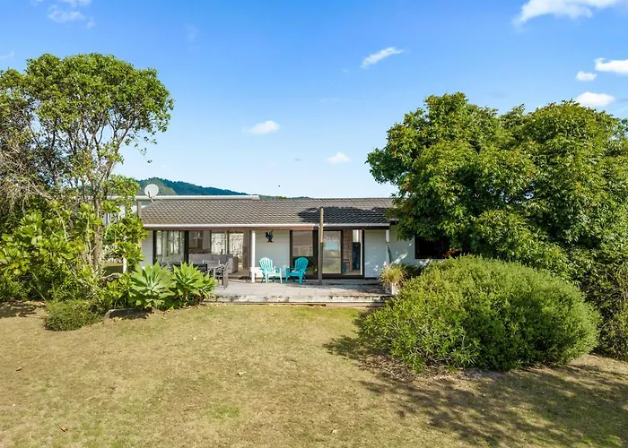 Pauanui Beach House Suntrap