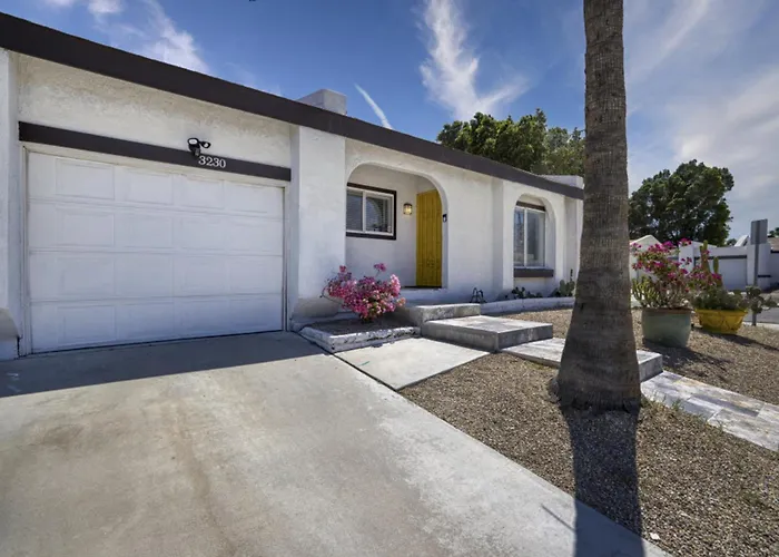 Amazing Serenity Vacation Home W/Heated Pool & Spa