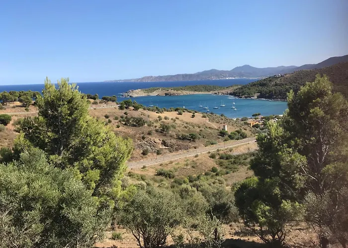 Stunning Sea Views From Luxury 4 Bed Apartment Close To Beach At Cap Ras