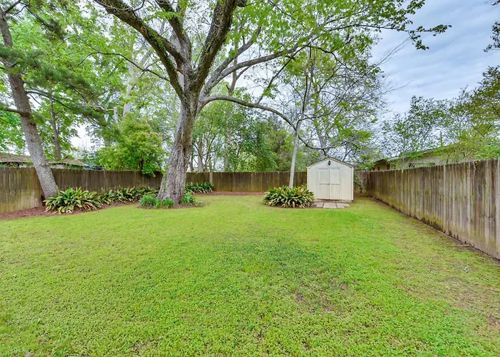 Baton Rouge Home W/ Private Patio: 2 Mi To Lsu!