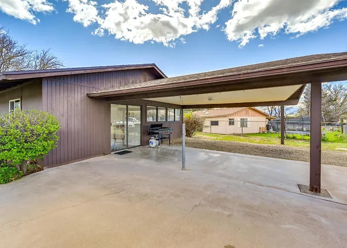 Pet-Friendly Camp Verde Home W/ Gas Grill!