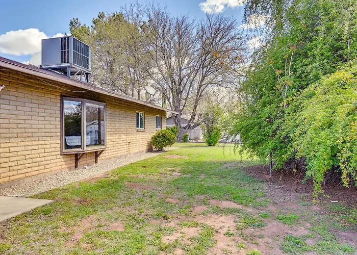 Pet-Friendly Camp Verde Home W/ Gas Grill!